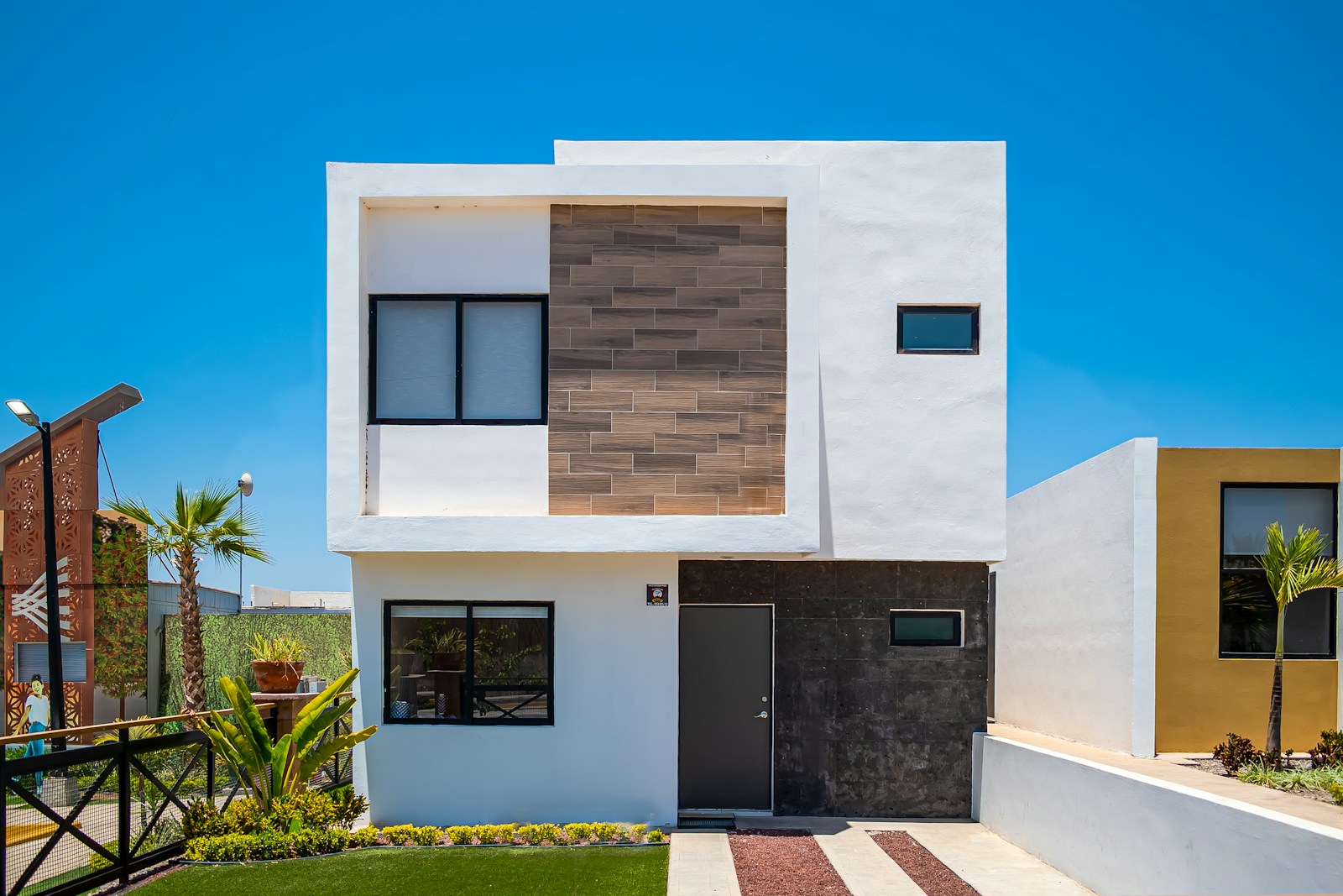 Contemporary Mexican residential house